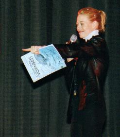 Jeri Ryan with Voyager script