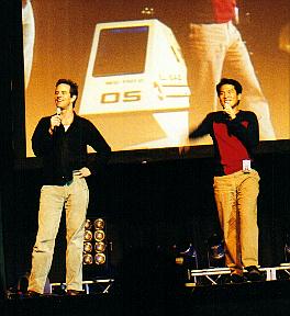 Von Flores & Robert Leeshock