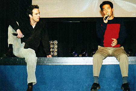 Von Flores & Robert Leeshock